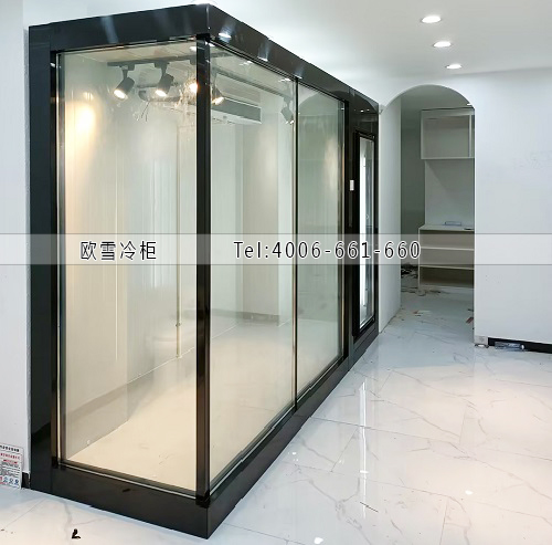 鮮花玻璃庫房.jpg
